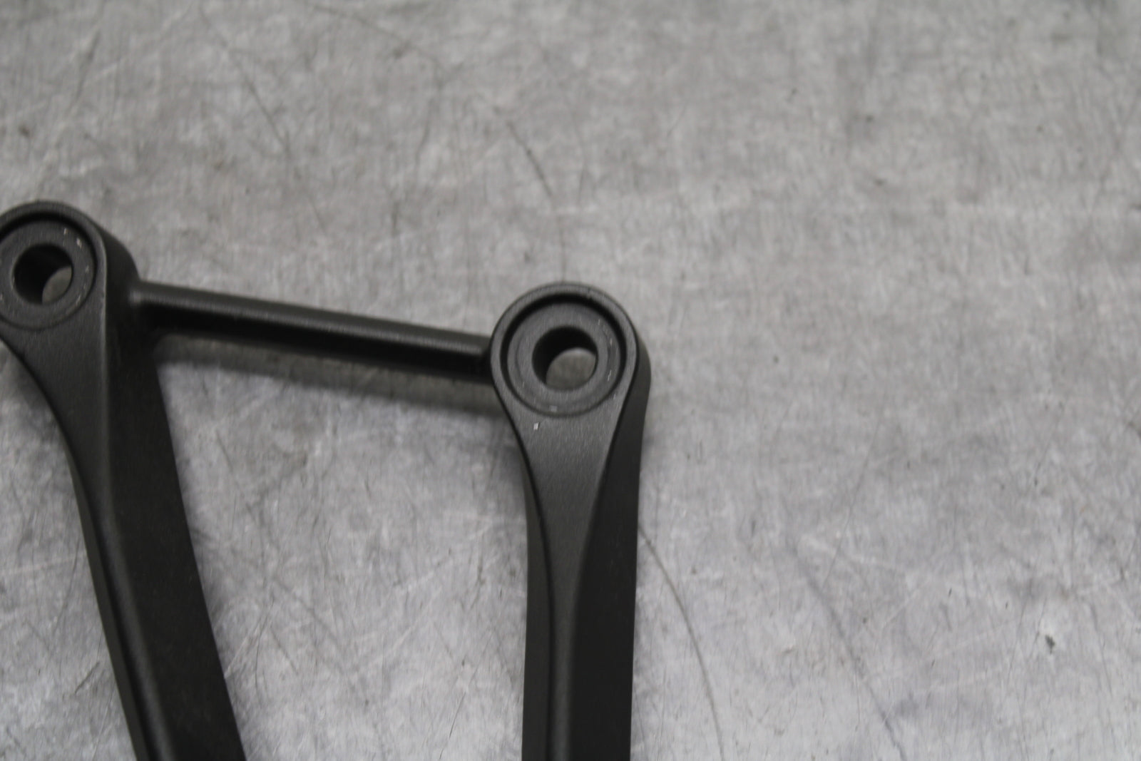 19-23 KAWASAKI NINJA ZX6R LEFT REAR BACK PASSENGER PEG BB749