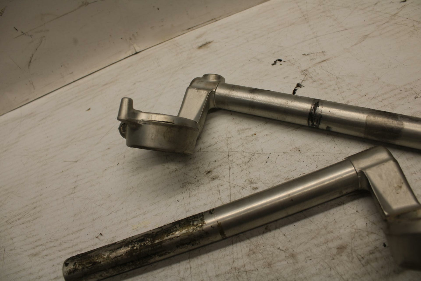 03-11 SUZUKI SV650A LEFT RIGHT CLIP ON ONS HANDLEBARS PAIR SET BB290