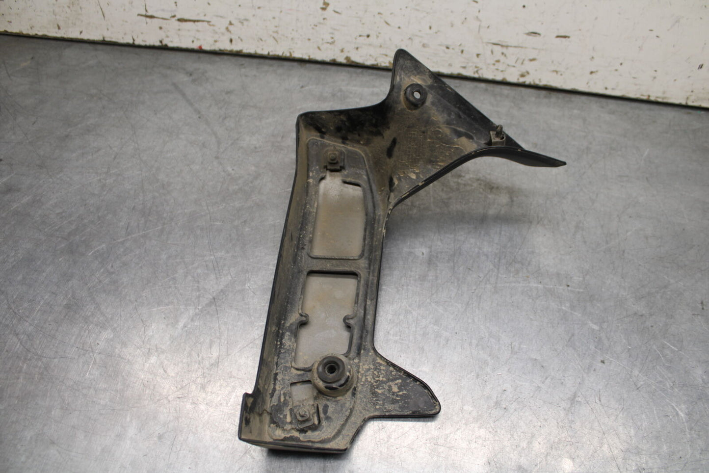 16-17 KAWASAKI VULCAN S 650 EN650 ABS RIGHT RADIATOR COVER GUARD BB731