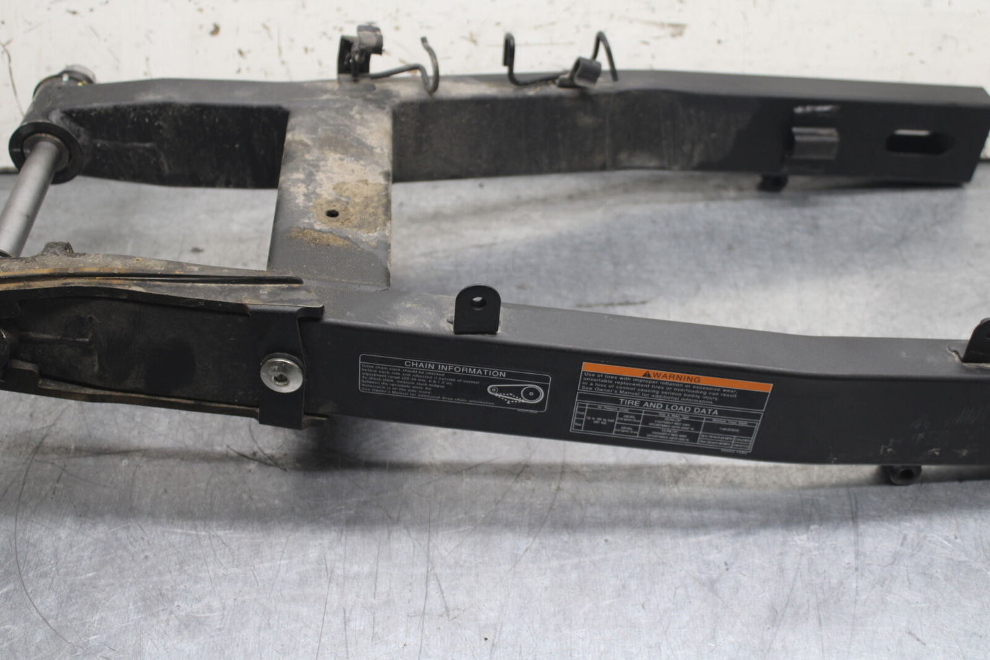 18-23 KAWASAKI NINJA 400 EX400 ABS REAR SWINGARM BACK SUSPENSION SWING ARM BB747