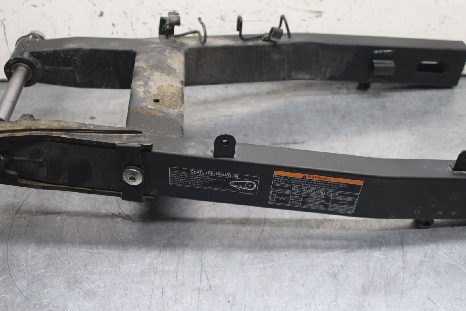 18-23 KAWASAKI NINJA 400 EX400 ABS REAR SWINGARM BACK SUSPENSION SWING ARM BB747