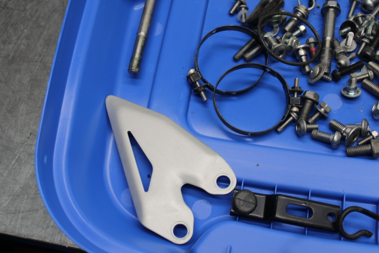 18-23 KAWASAKI NINJA 400 EX400 ABS MOUNTING BOLTS HARDWARE MOTOR SCREWS BB747