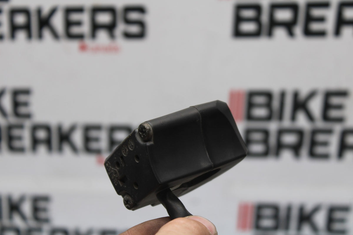 05 DUCATI SUPERSPORT 800 RIGHT CLIP ON HANDLE KILL OFF START SWITCHES BB913
