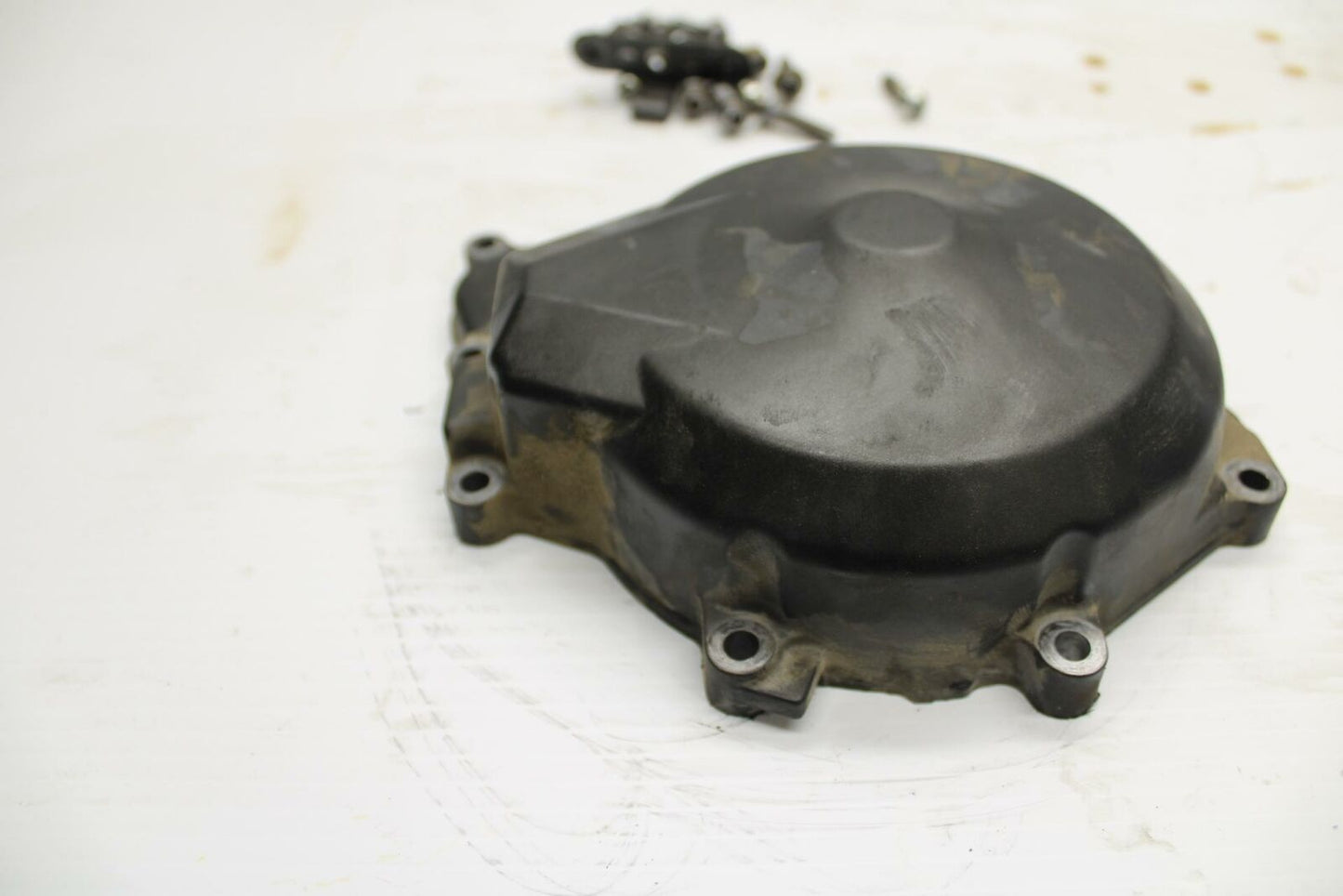 08-16 YAMAHA YZF R6 STATOR MAGNETO ALTERNATOR GENERATOR COVER BB273