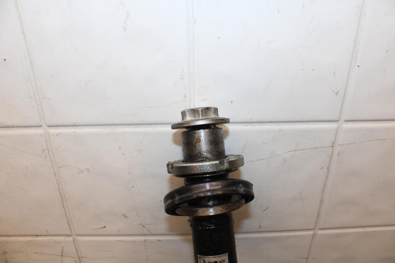 18 KTM RC 390 FRONT FORKS CLAMP LOWER TRIPLE TREE STEM BB442