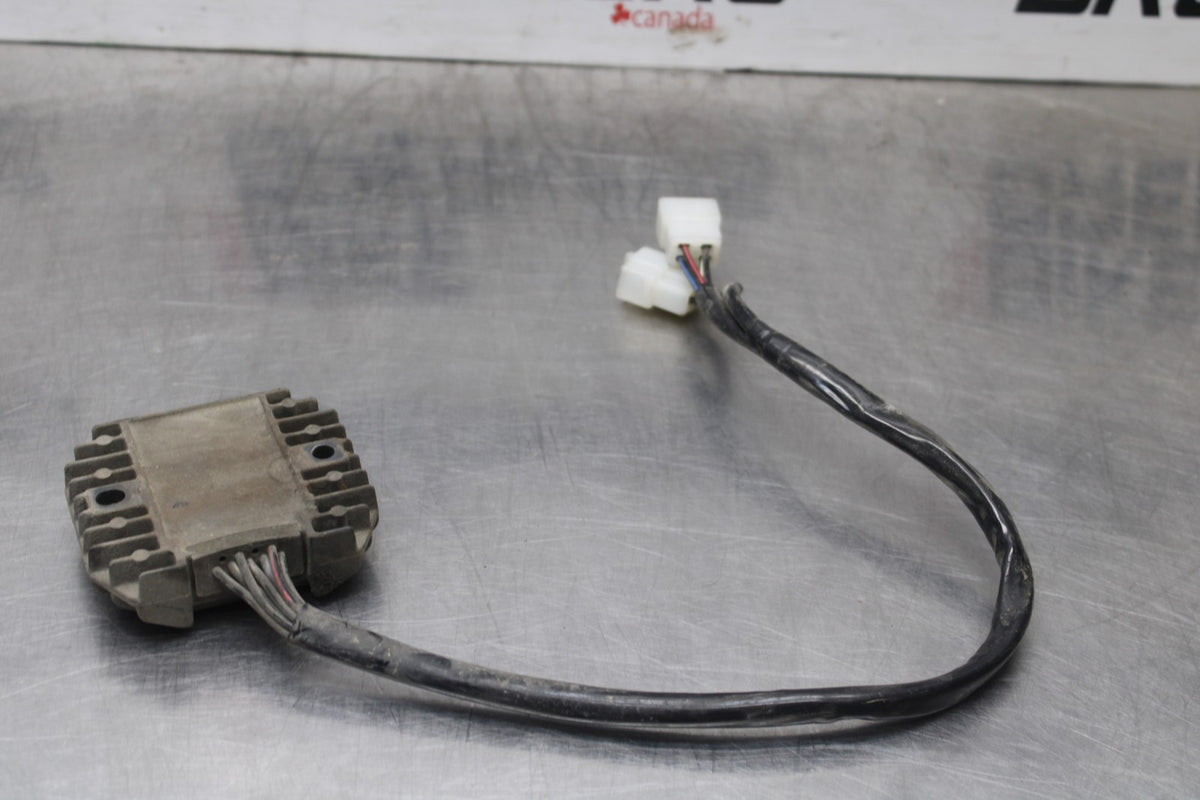 05-06 KAWASAKI NINJA ZX6R RECTIFIER VOLTAGE REGULATOR BB877