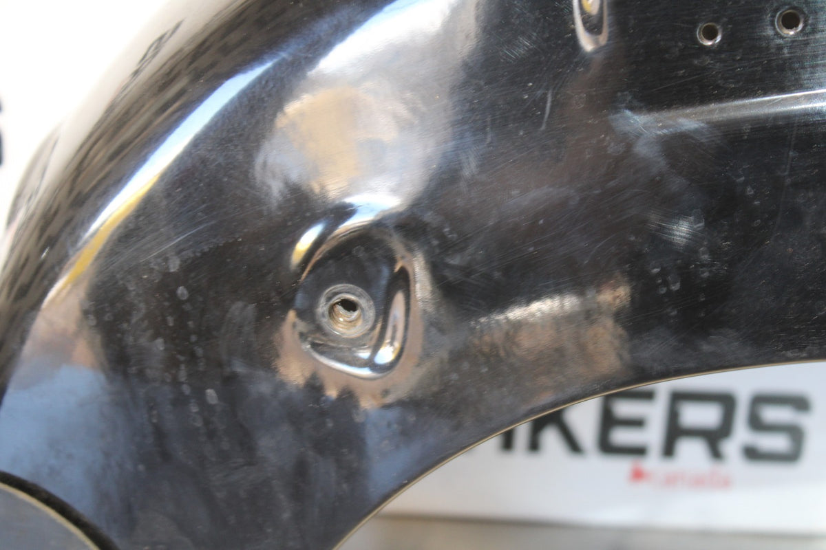 2006 Suzuki Boulevard C90 REAR BACK WHEEL FENDER MUD GUARD BB849