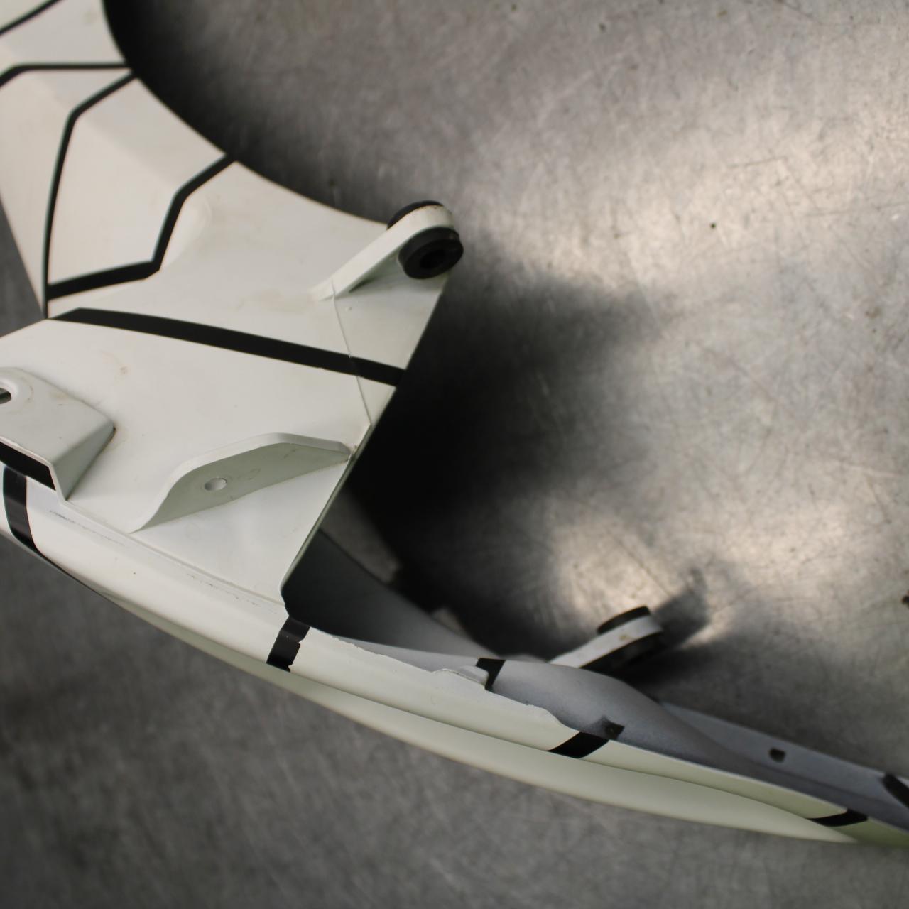 06-07 SUZUKI GSXR750 RIGHT FRONT UPPER NOSE FAIRING COWL SHROUD BB645