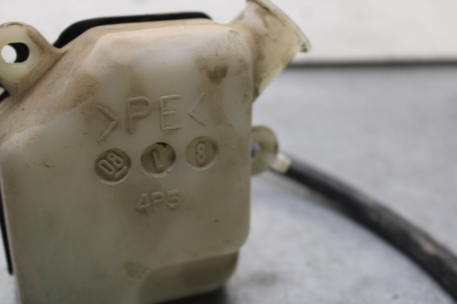 09-15 YAMAHA FZ6R COOLANT WATER TANK RESERVOIR BOTTLE  BB686