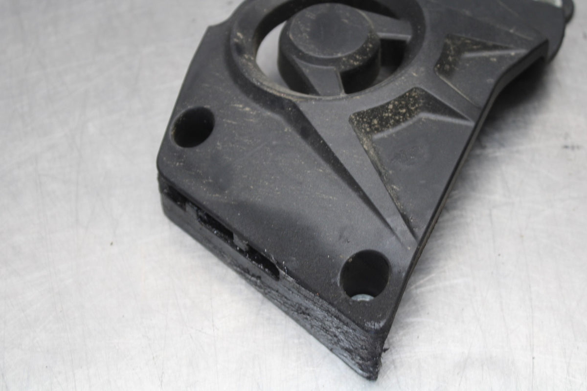 17-20 BMW S1000R ENGINE SPROCKET COVER BB909