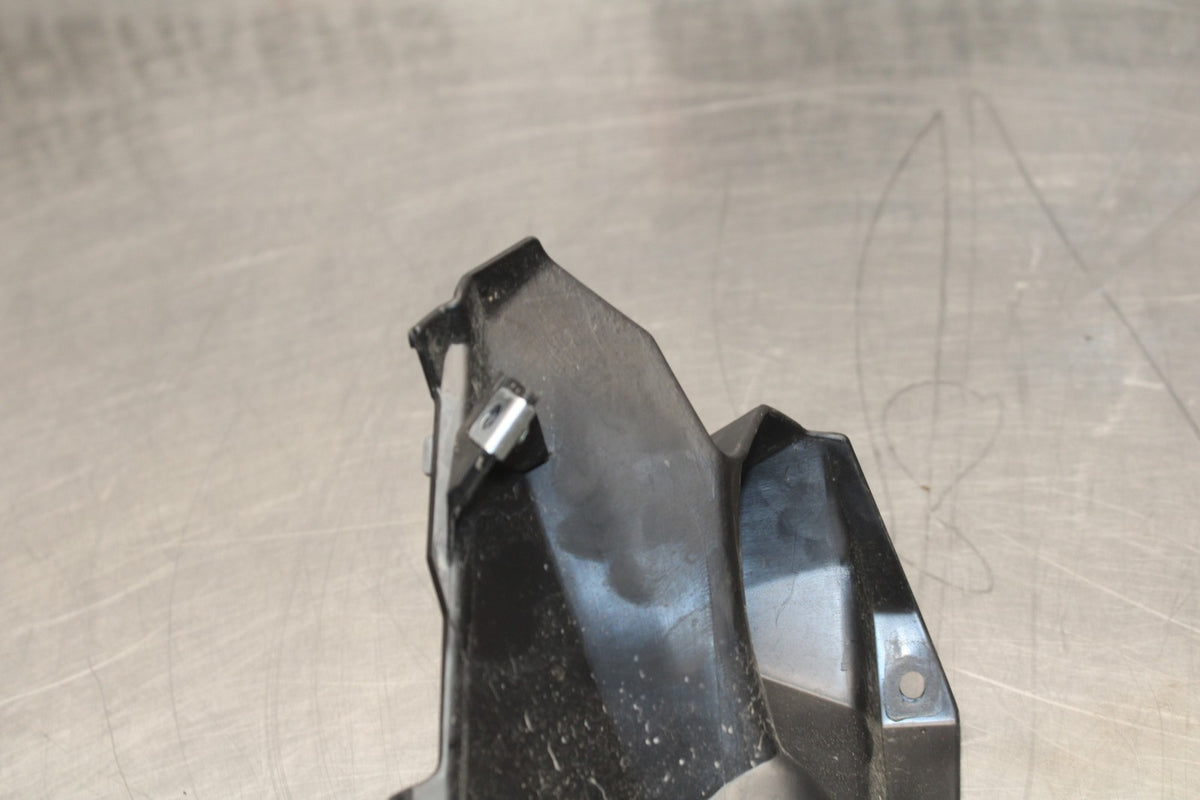 18-26 KAWASAKI Z400 FRONT CENTER COWL FAIRING BB852