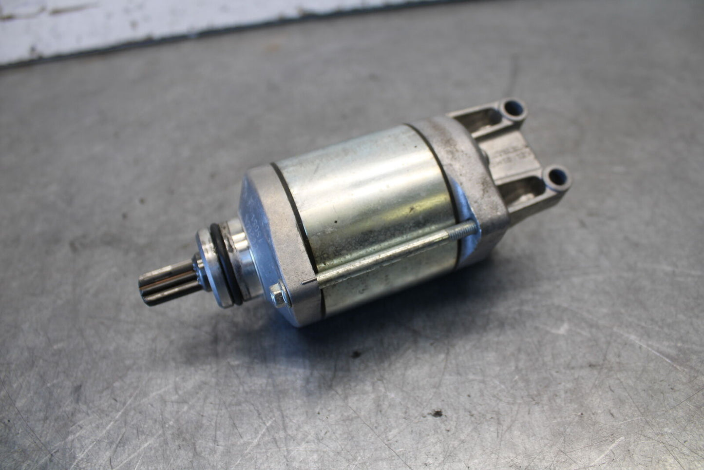 11-24 SUZUKI GSXR750 ENGINE STARTING STARTER MOTOR -DC 12V BB687