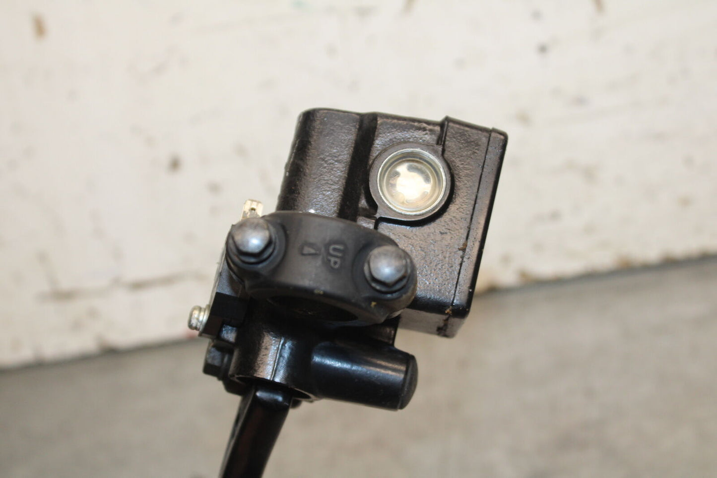 08-12 KAWASAKI NINJA 250R EX250J FRONT BRAKE MASTER CYLINDER w/ LEVER BB111