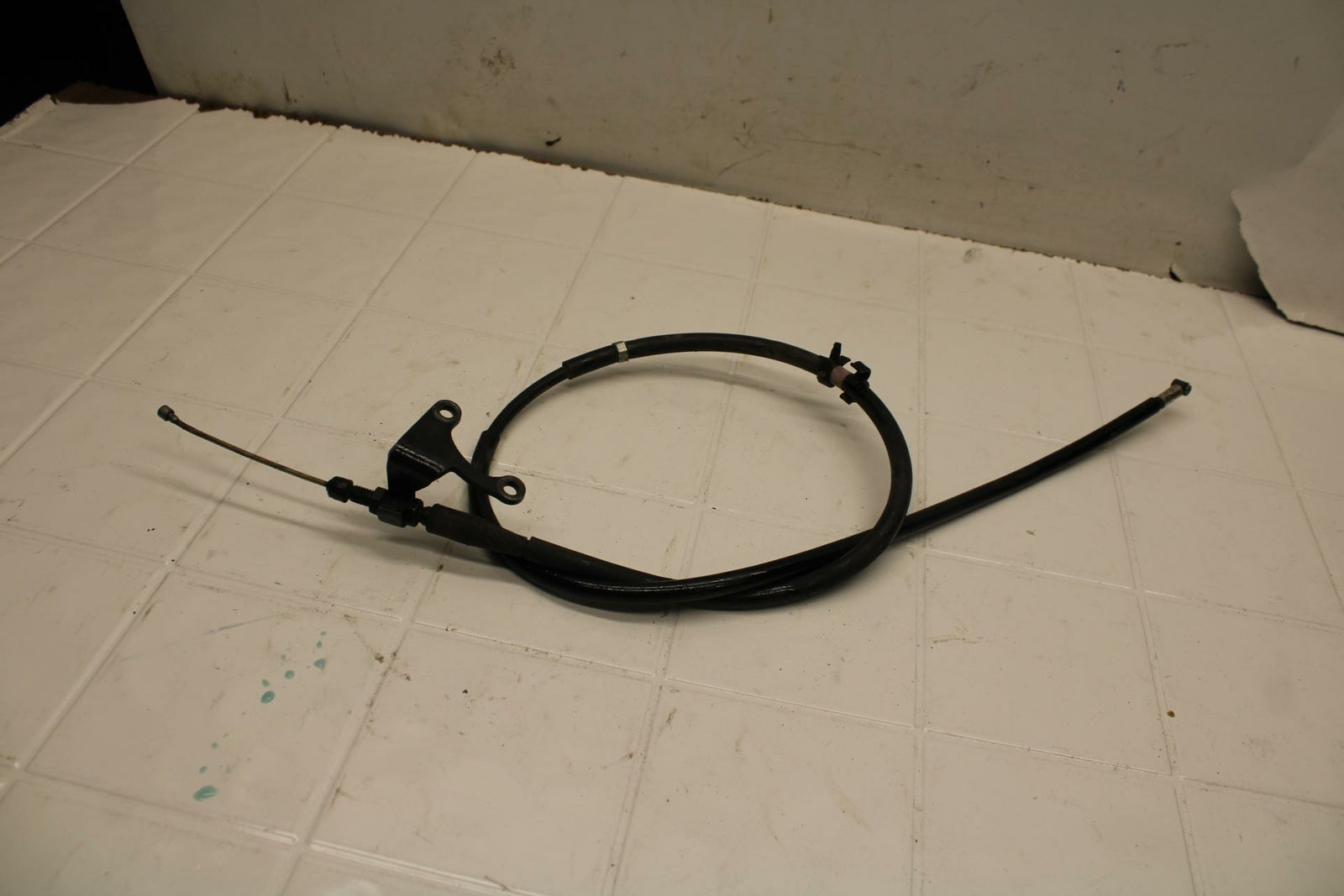 08-16 YAMAHA YZF R6 CLUTCH CABLE LINE BB406