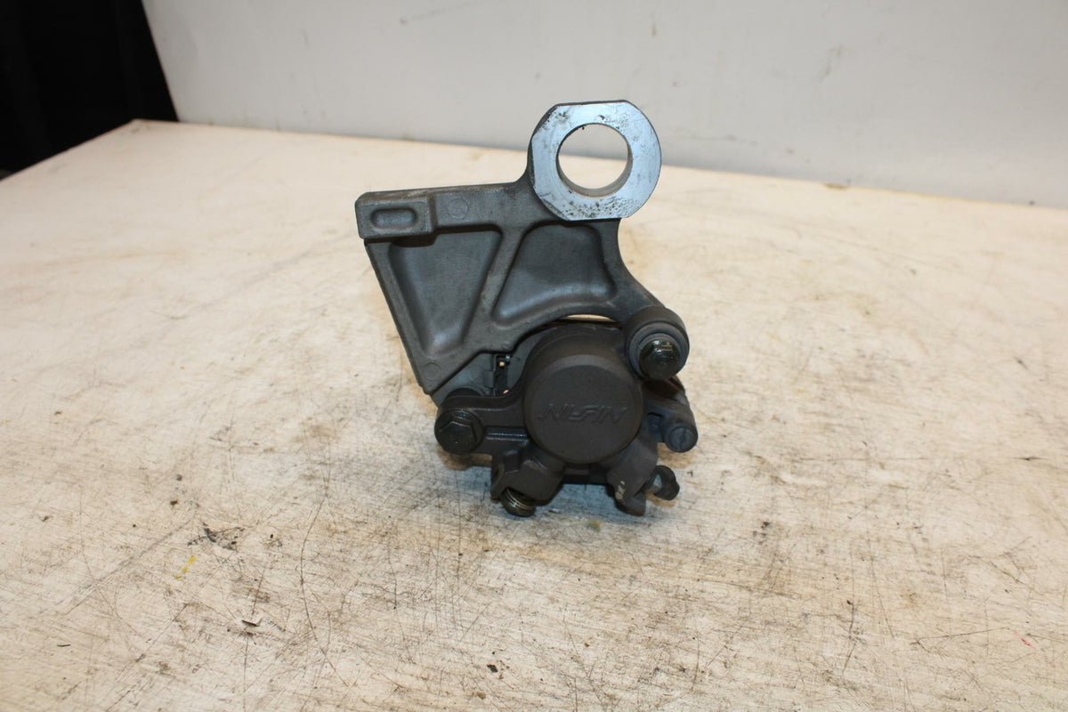 08-16 YAMAHA YZF R6 REAR BACK BRAKE CALIPER W MOUNT BRACKET BB365
