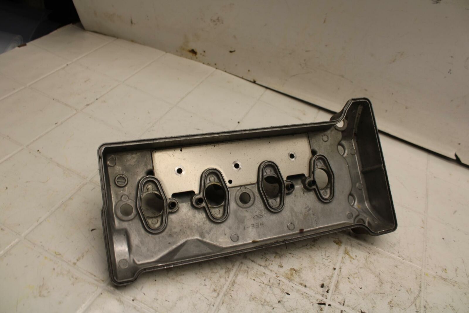 05-06 HONDA CBR600RR ENGINE TOP END CYLINDER HEAD COVER BB399
