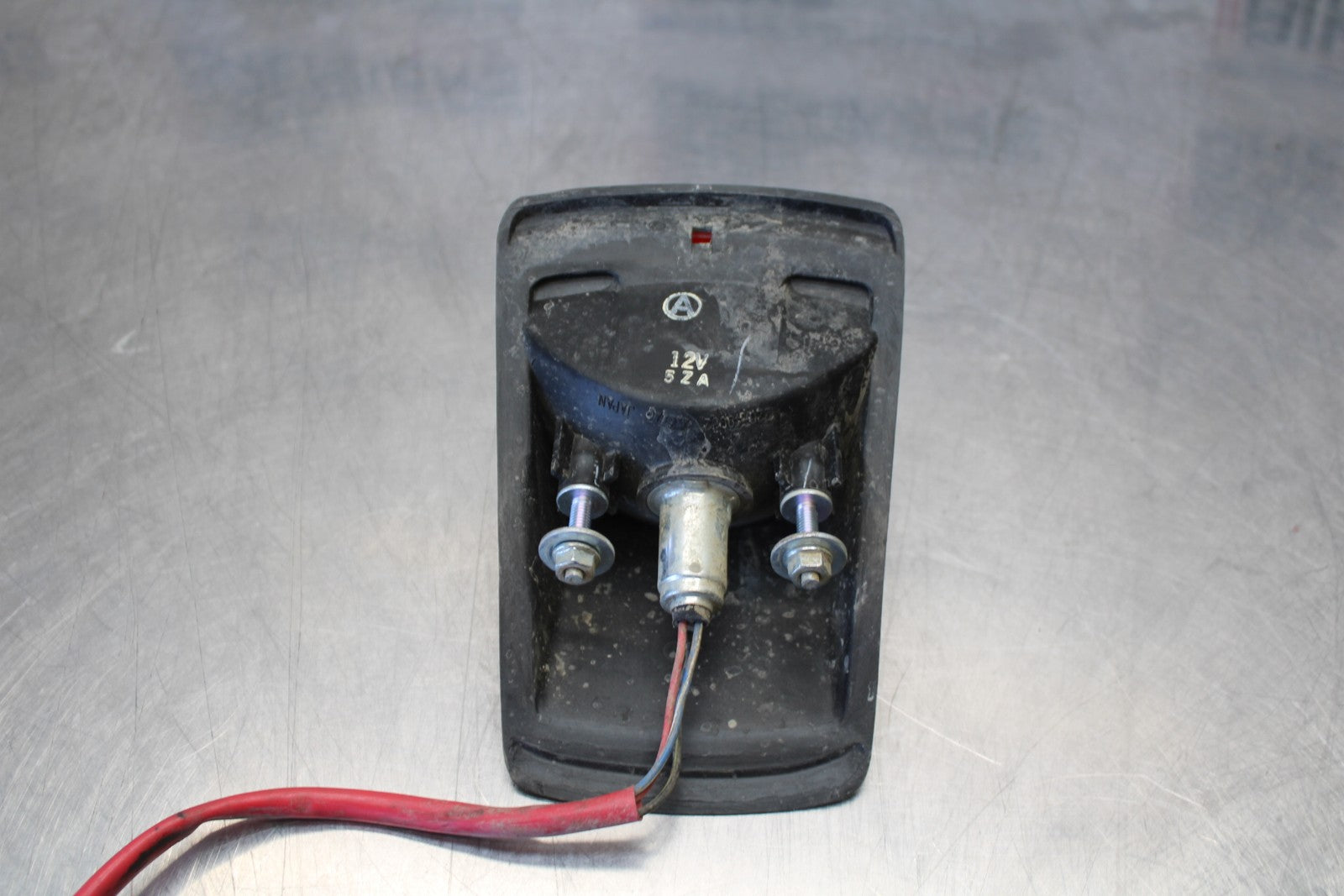 08-18 KAWASAKI KLR650 REAR TAIL TAILLIGHT BACK BRAKE LIGHT BB183