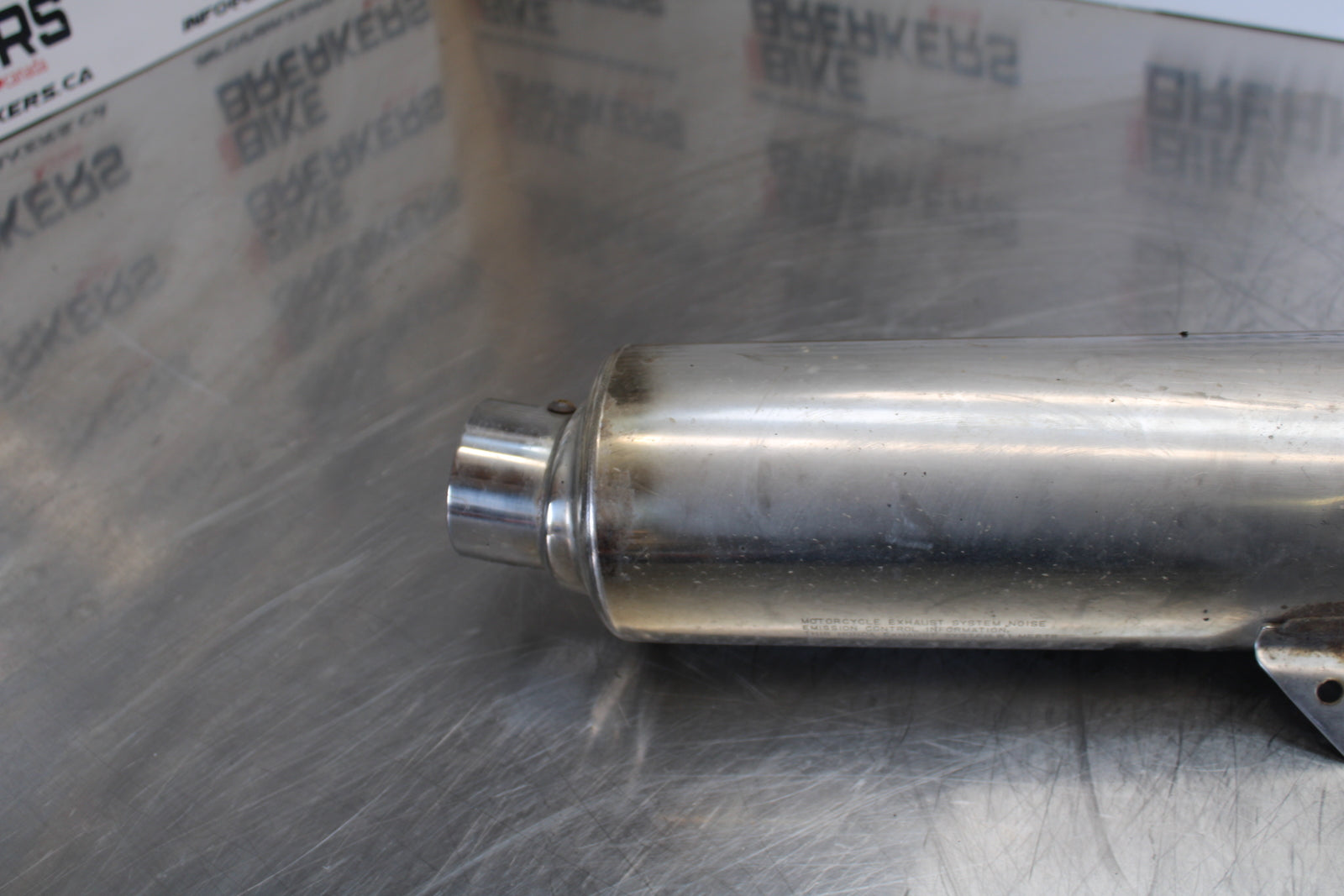 98-05 HONDA SUPER HAWK 1000 VTR1000F RIGHT EXHAUST MUFFLER SLIP ON CAN  BB152