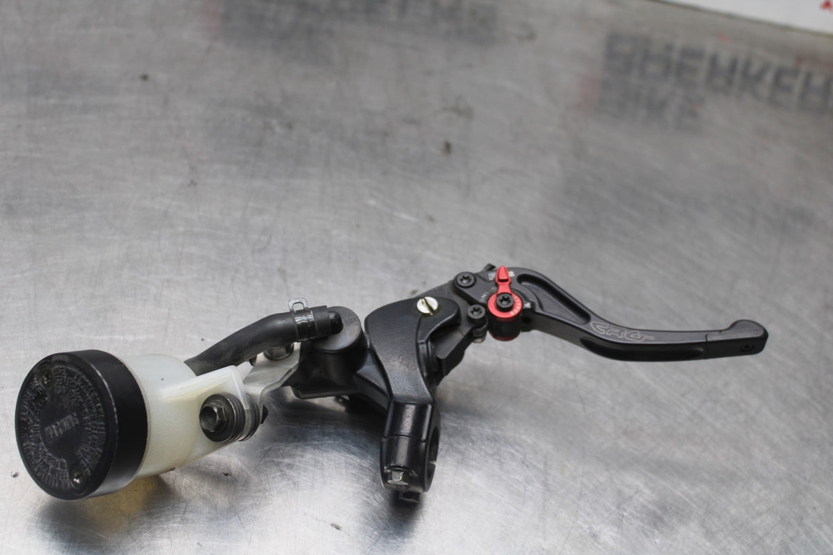 00-01 HONDA CBR929RR FRONT BRAKE MASTER CYLINDER w/ CRG LEVER BB925