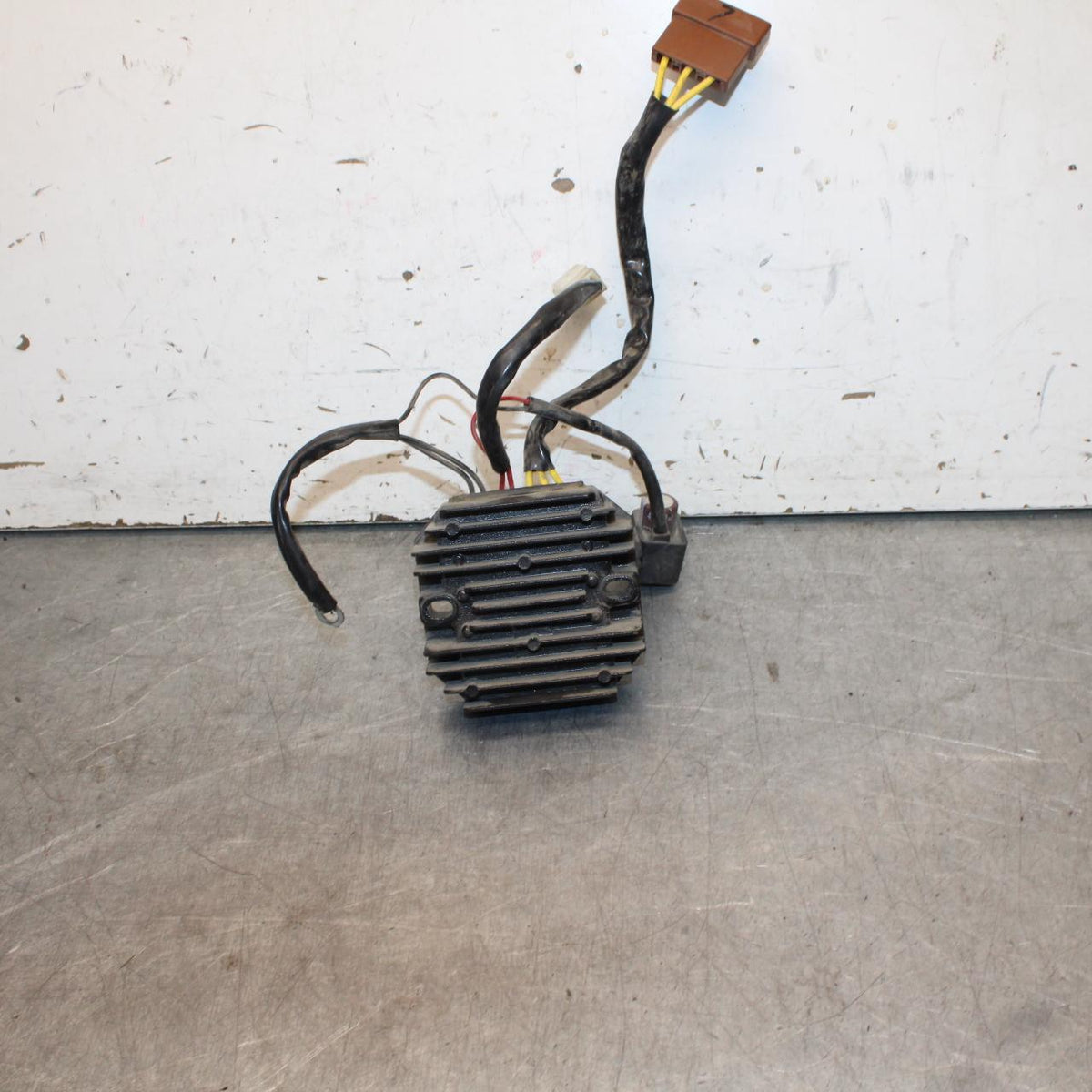 16-24 KTM 390 RC RECTIFIER VOLTAGE REGULATOR BB648