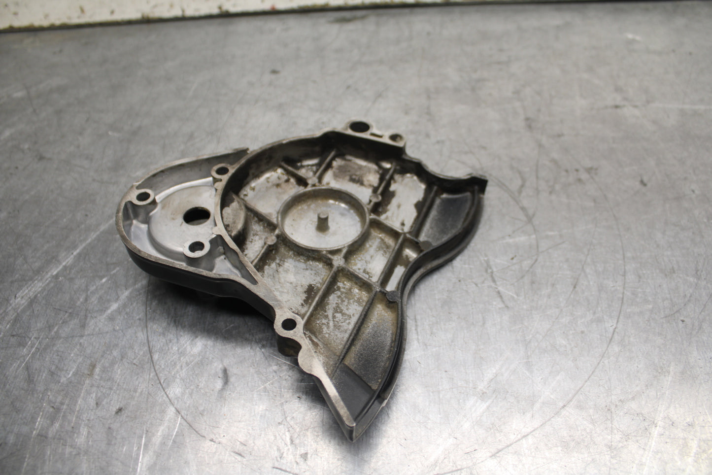 84 HONDA INTERCEPTOR 750 VF750F ENGINE SPROCKET COVER BB108