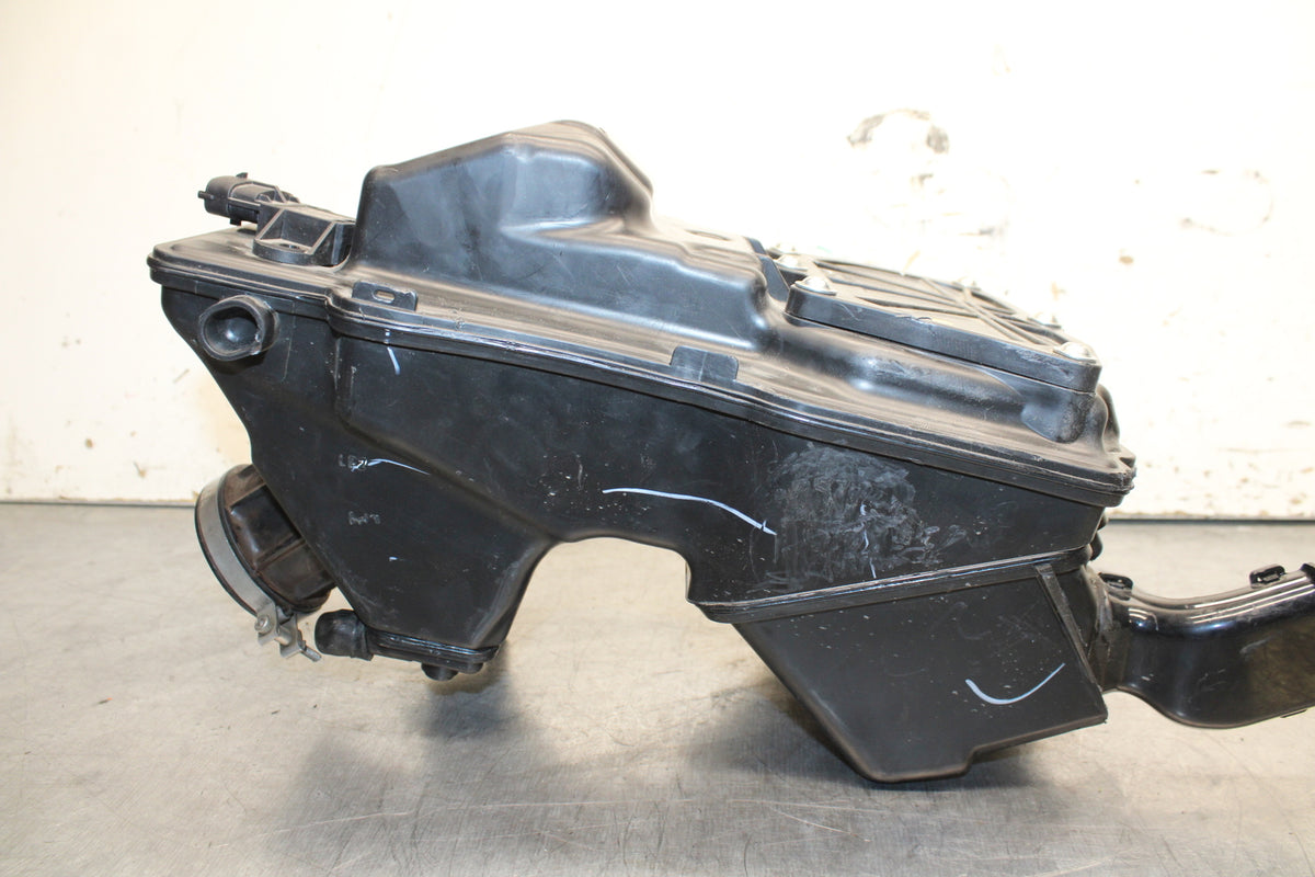 17-24 KTM 390 DUKE AIRBOX AIR INTAKE FILTER BOX BB734