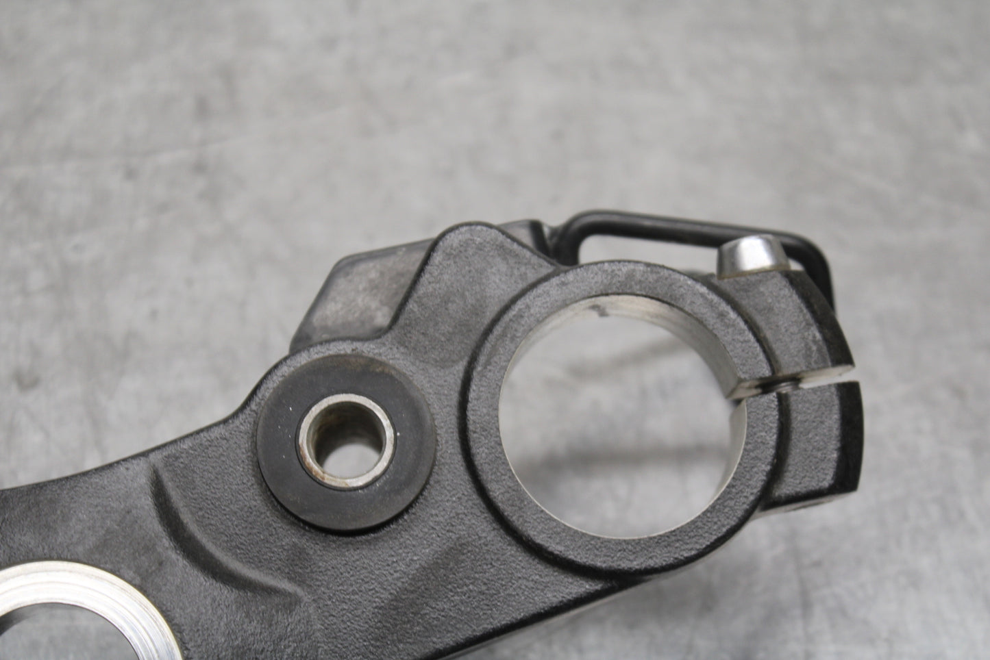 12-17 KAWASAKI NINJA 650 FORKS UPPER TRIPLE TREE CLAMP BB129