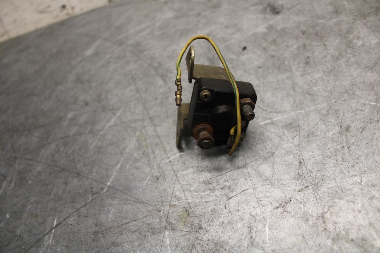 1982 Suzuki GS450L ENGINE STARTER RELAY STARTING MOTOR SWITCH 31800-37021 BB52