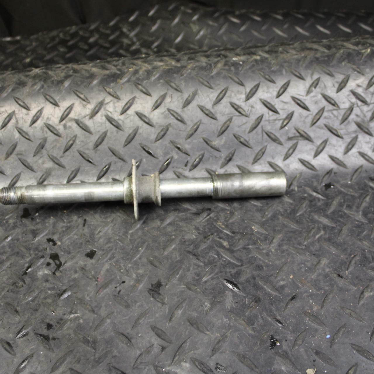 05-06 SUZUKI KATANA 750 GSX750F FRONT WHEEL RIM AXLE PIVOT BOLT bb166