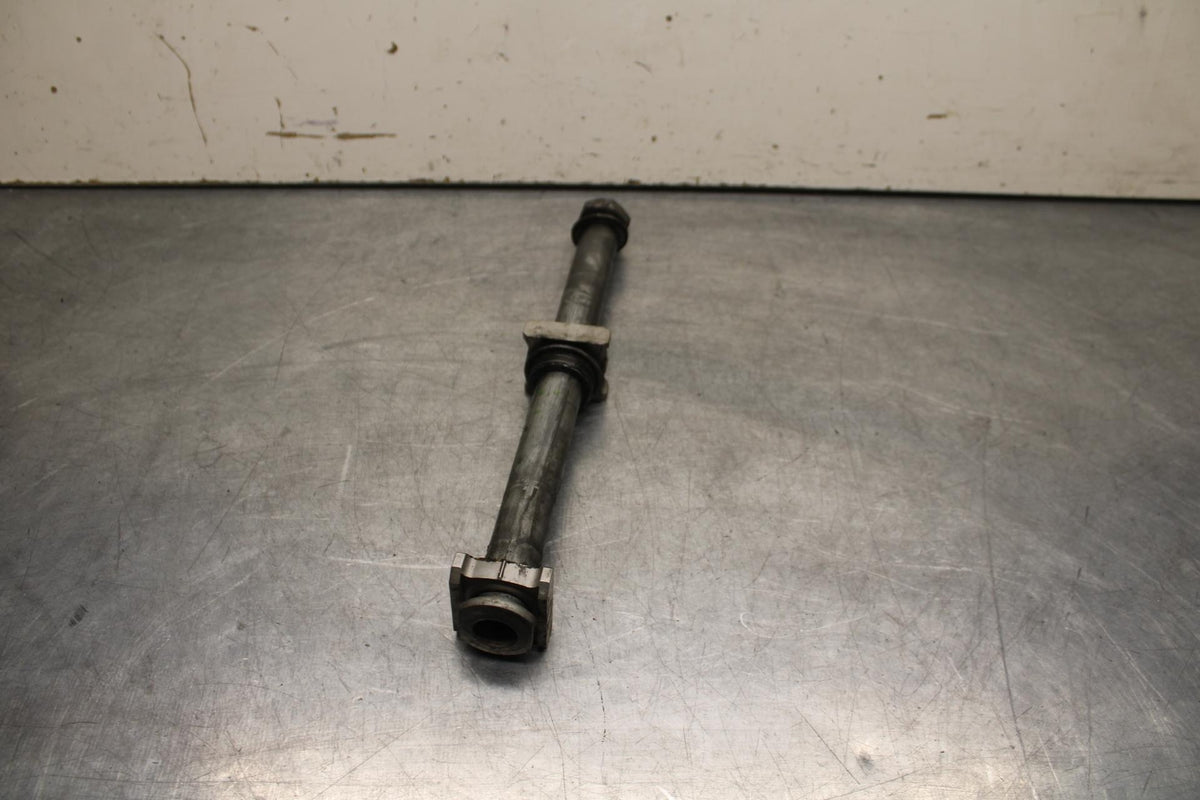 05-06 HONDA CBR600RR REAR AXLE BACK WHEEL RIM BOLT AXEL 42301-MEE-D00 BB624