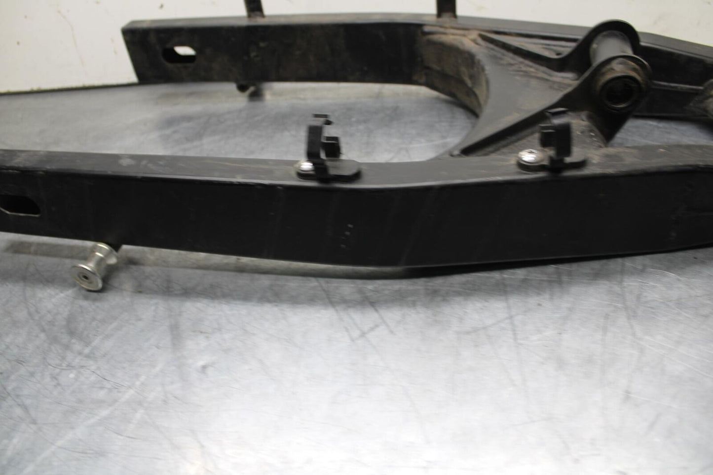 07-12 SUZUKI BANDIT GSF 650 F GSX650F SWINGARM BACK SUSPENSION SWING ARM BB90