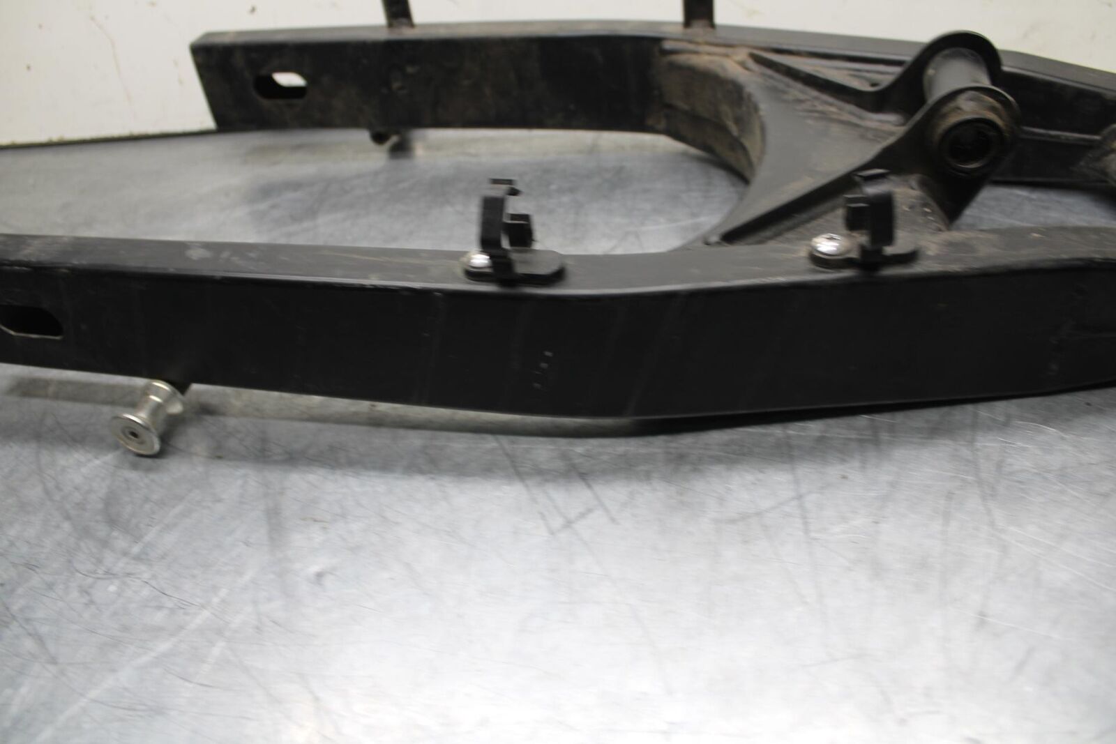 07-12 SUZUKI BANDIT GSF 650 F GSX650F SWINGARM BACK SUSPENSION SWING ARM BB90