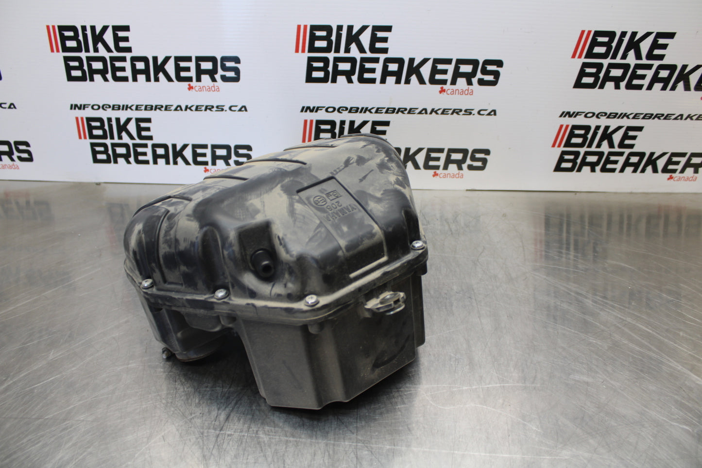 09-15 YAMAHA FZ6R AIRBOX AIR INTAKE FILTER BOX BB161