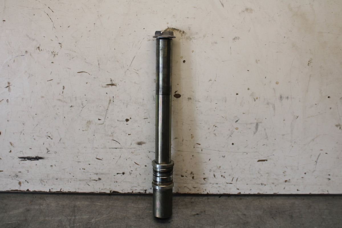 08-16 YAMAHA YZF R6 FRONT WHEEL RIM AXLE PIVOT BOLT 2C0-25181-00-00 BB665