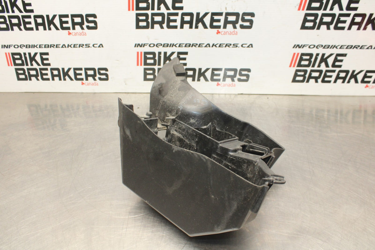 12-16 KAWASAKI NINJA 650 EX650F ABS REAR BACK TAIL UNDERTAIL BATTERY TRAY BB860