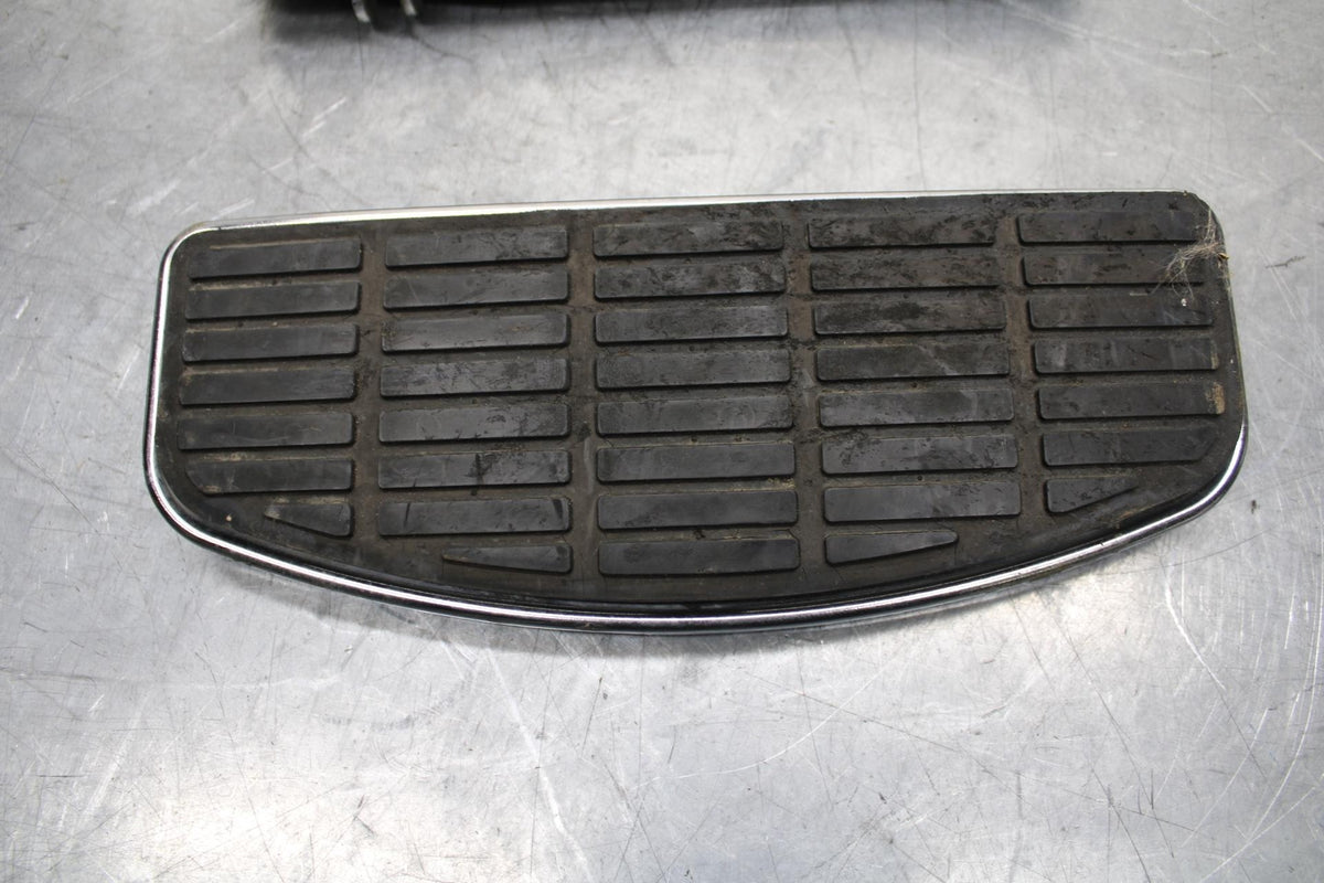 2007 Yamaha Road Star XV1700A FRONT FOOT RESTS PEGS STEPS SET PAIR BB562