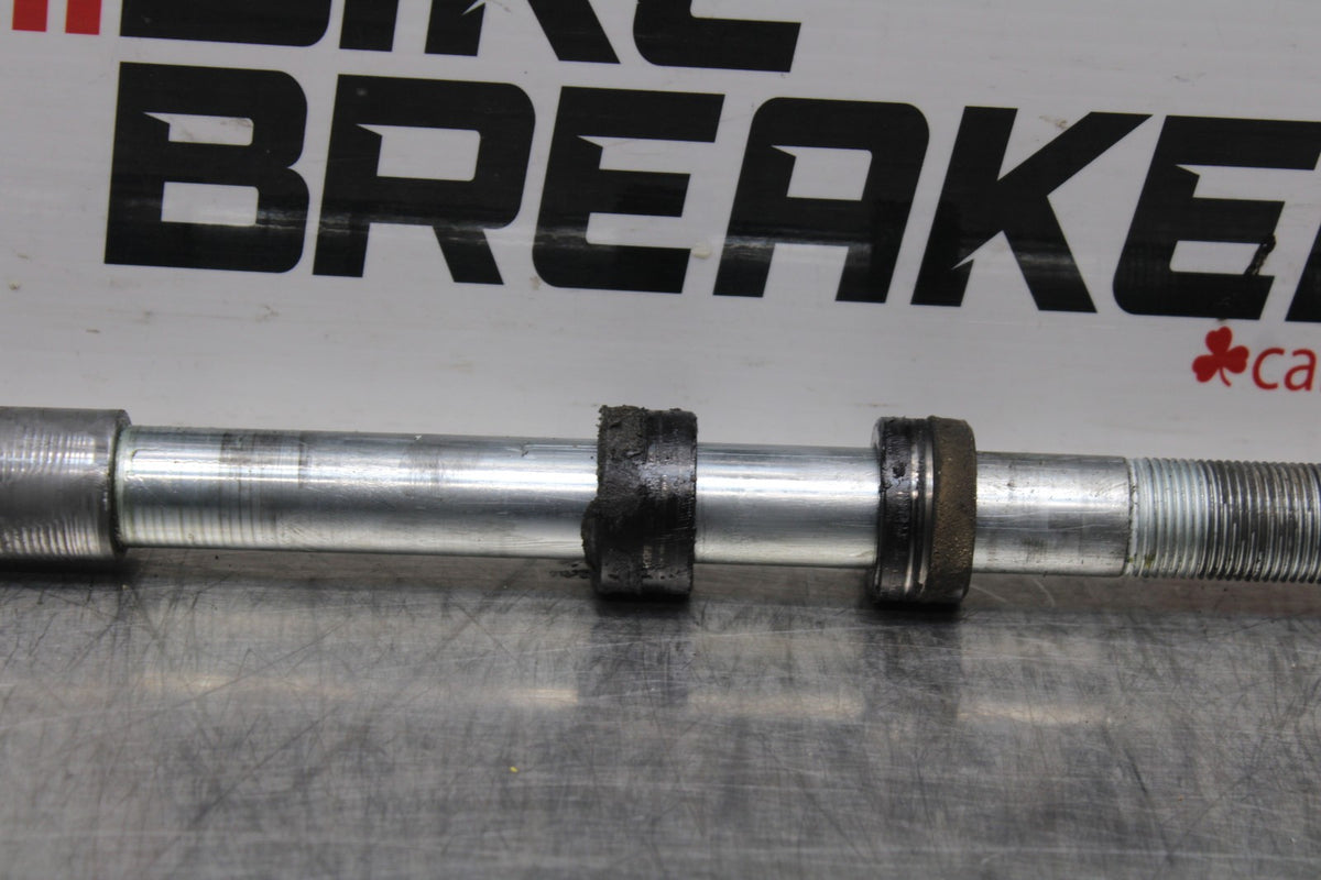09-10 KAWASAKI ER-6N FRONT WHEEL RIM AXLE PIVOT BOLT BB205
