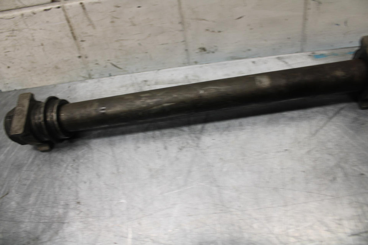 02-03 HONDA CBR900RR 954 REAR AXLE BACK WHEEL RIM PIVOT BOLT AXEL BB497