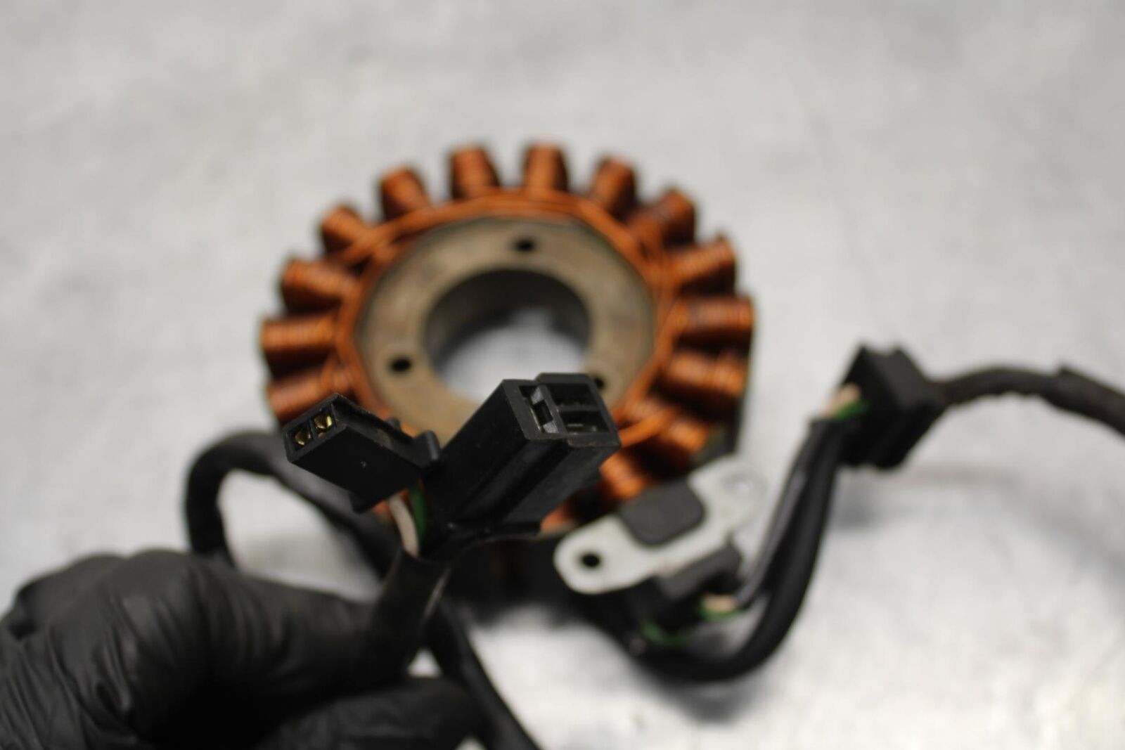 2006 Suzuki SV650S STATOR GENERATOR ALTERNATOR MAGNETO BB65