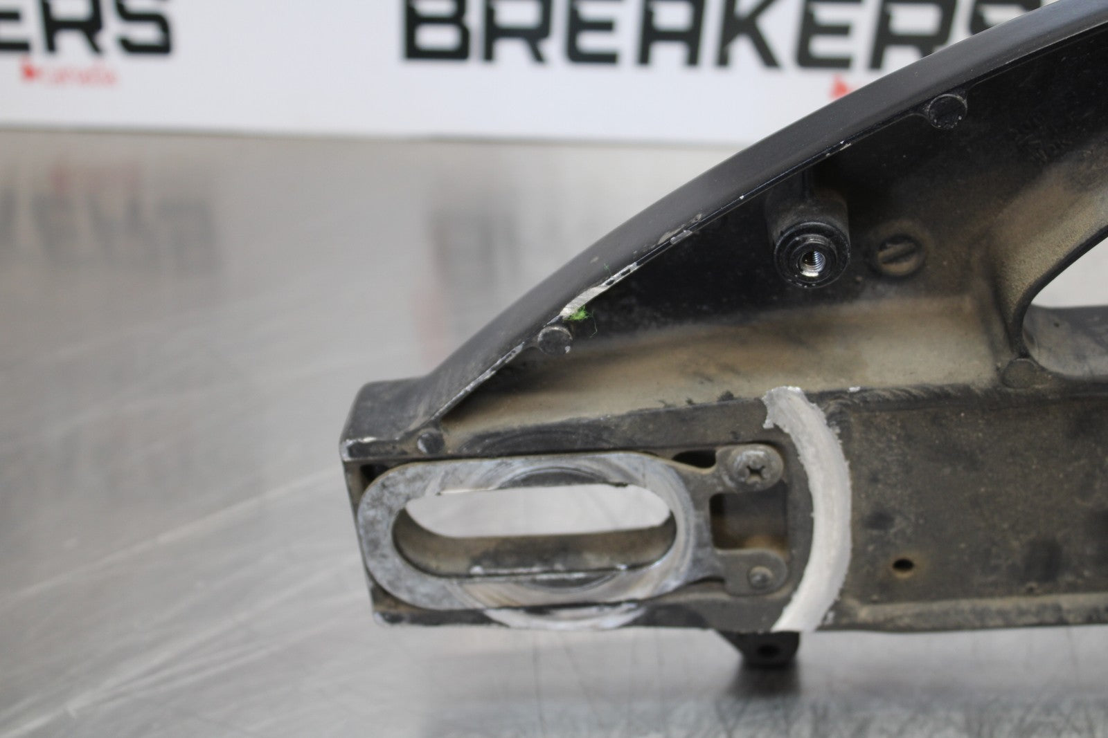 06-07 SUZUKI GSXR 600 REAR SWINGARM BACK SUSPENSION SWING ARM BB170