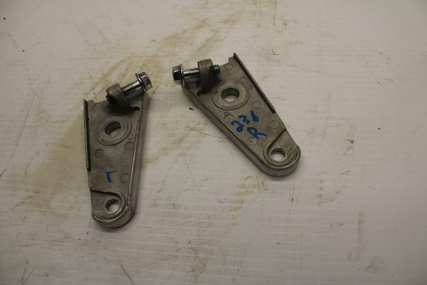83-86 HONDA V65 MAGNA HEADLIGHT BRACKET  BB236