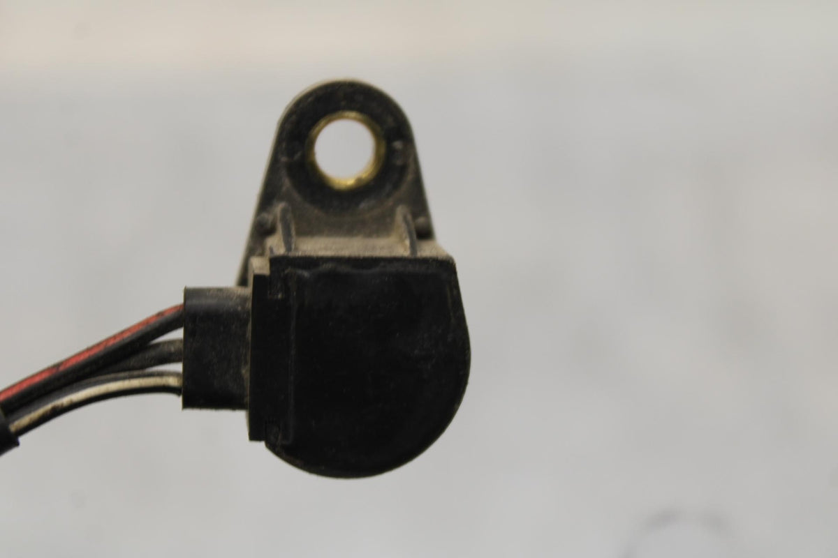1999 Suzuki GSXR600 SPEED SPEEDOMETER SENSOR 34990-35F00 BB580