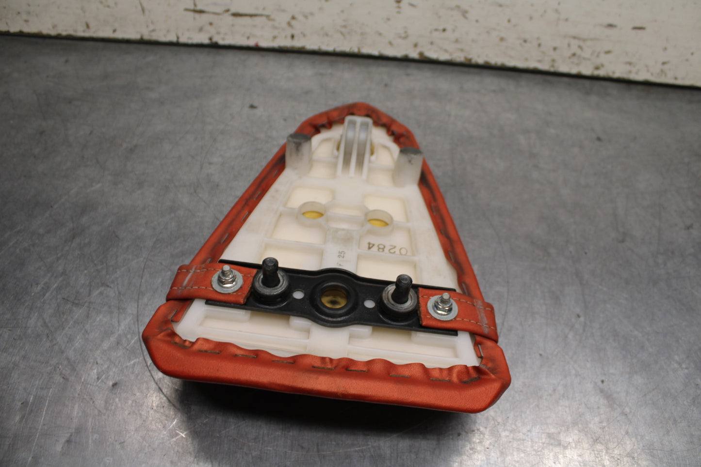 12-13 KAWASAKI Z1000 REAR BACK PASSENGER TANDEM SEAT PAD SADDLE PILLION BB743