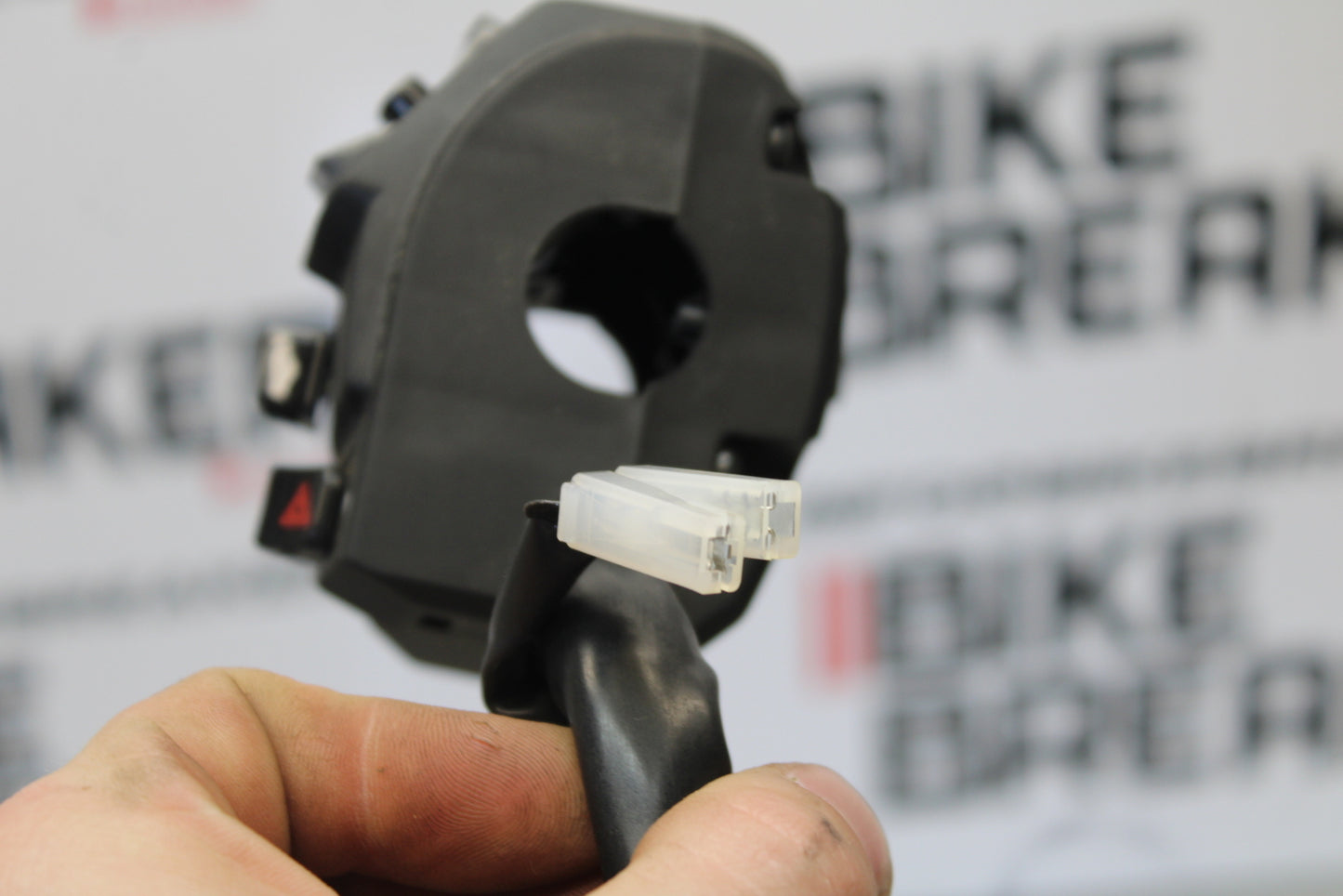 23-24 KAWASAKI NINJA ZX14R NEW!! LEFT CLIP ON HORN SIGNALS SWITCH SWITCHES BB153