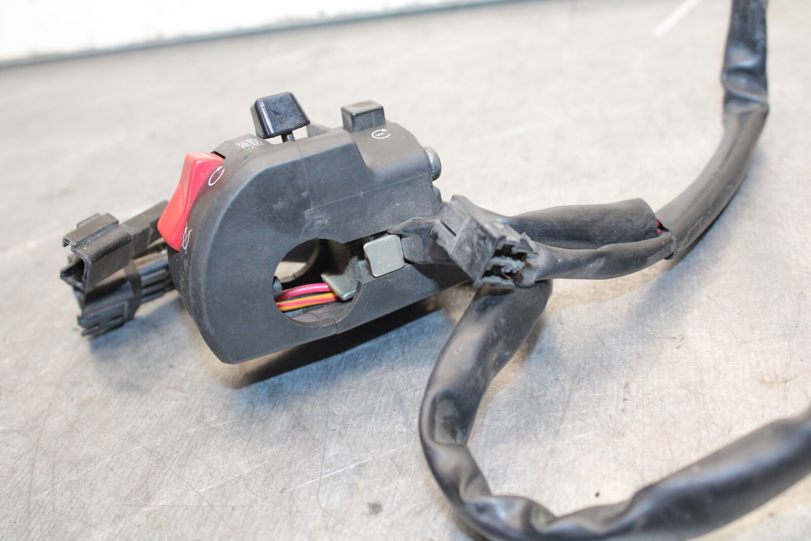 09-12 KAWASAKI NINJA ZX6R RIGHT CLIP ON KILL OFF START SWITCH SWITCHES BB656