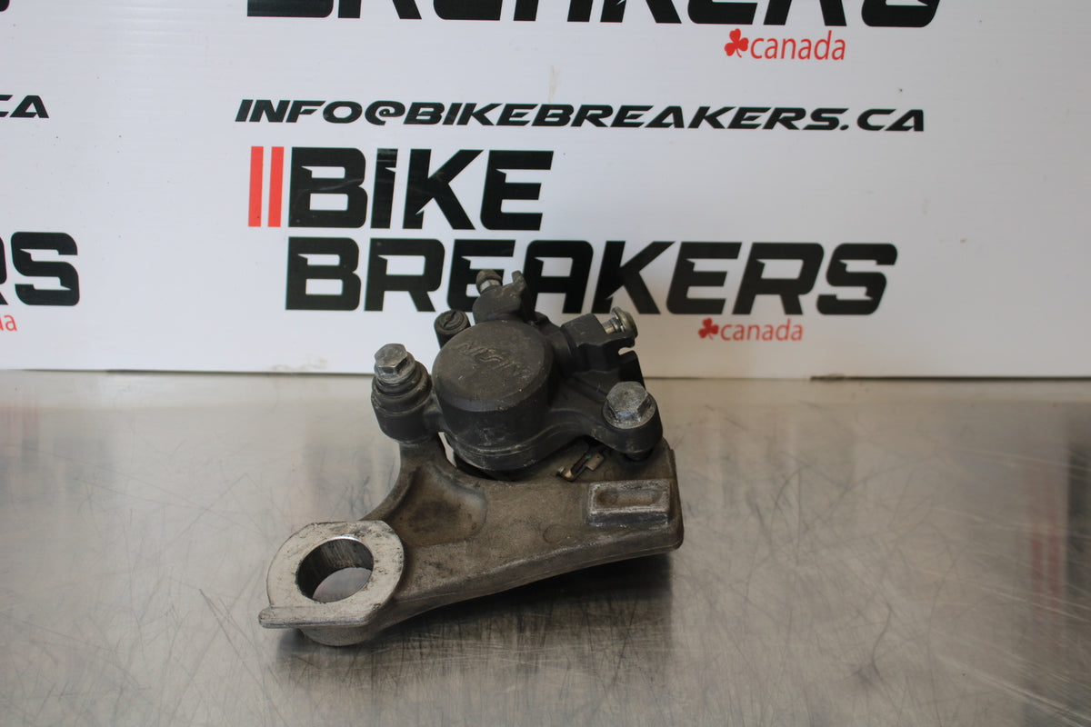 07-08 YAMAHA YZF R1 REAR BACK BRAKE CALIPER W MOUNT BRACKET BB160