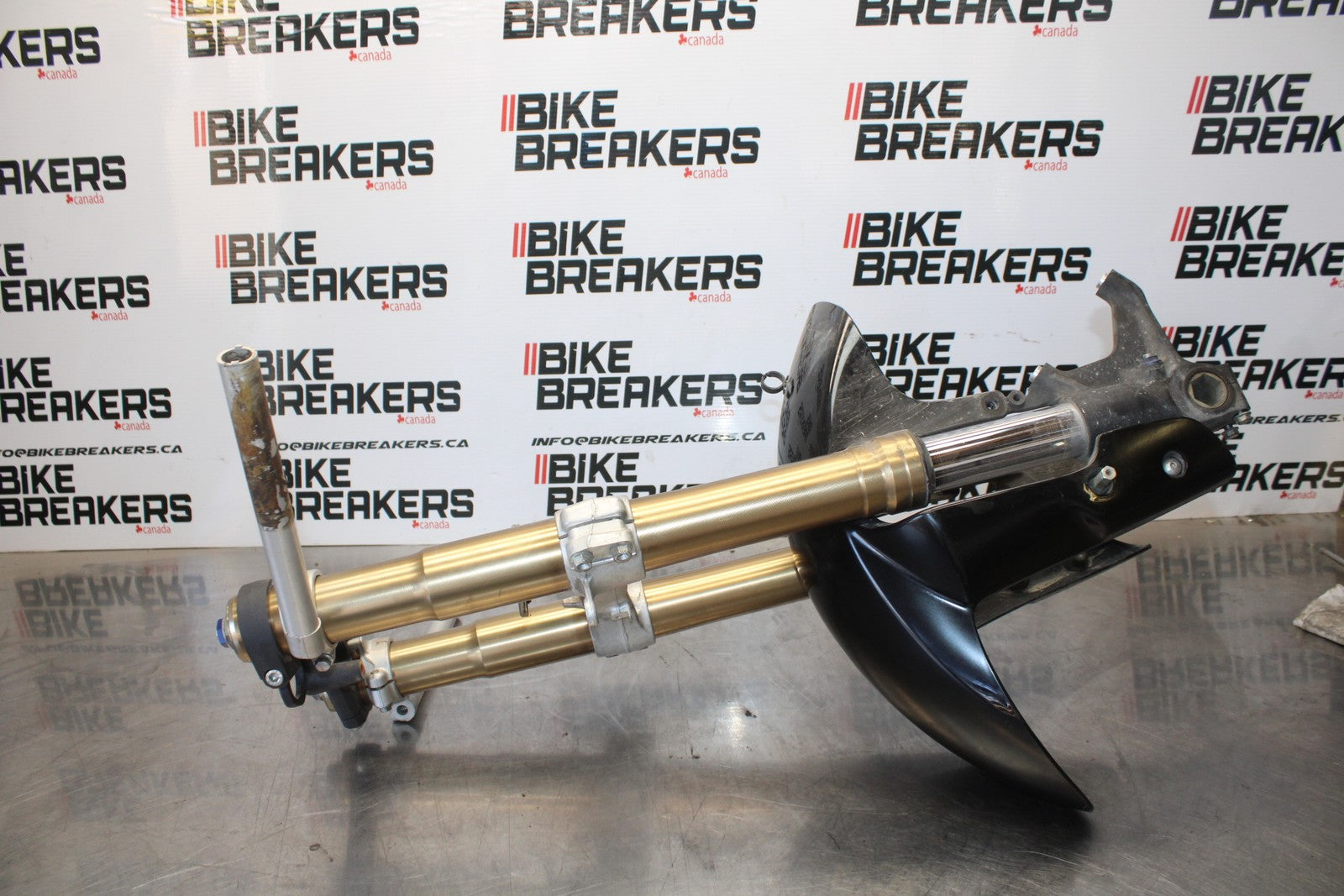 06-07 SUZUKI GSXR 600 FRONT END FORKS SUSPENSION HANDLEBARS TRIPLE TREE BB00