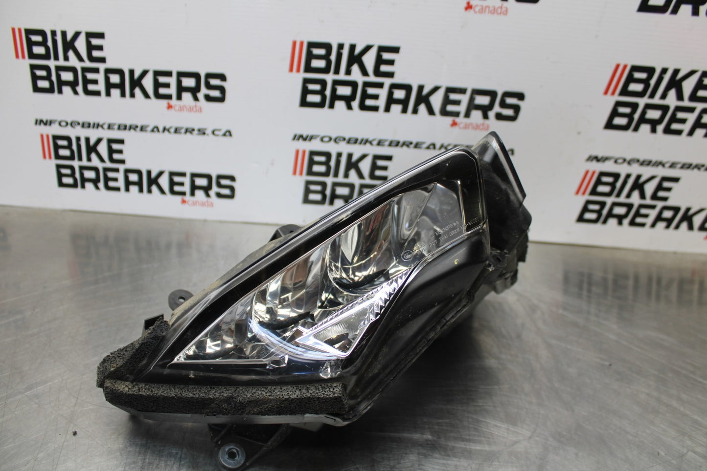 18-23 KAWASAKI NINJA 400 EX400 ABS FRONT HEADLIGHT HEAD LIGHT LAMP BB177