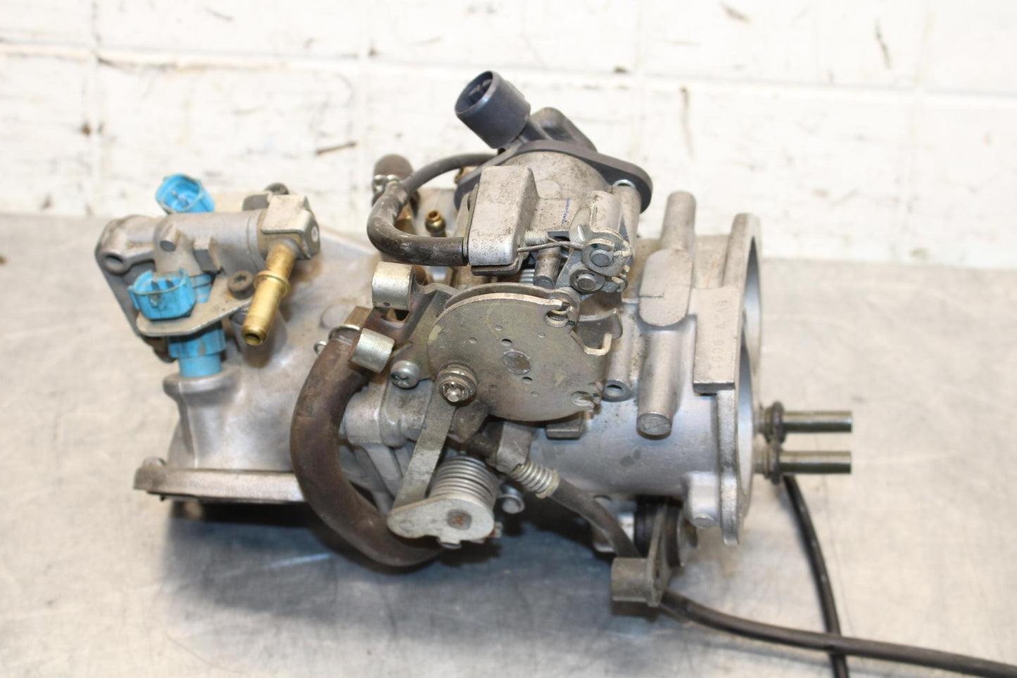 2005 Kawasaki Vulcan 1600 VN1600D Nomad THROTTLE BODY BODIES BB556