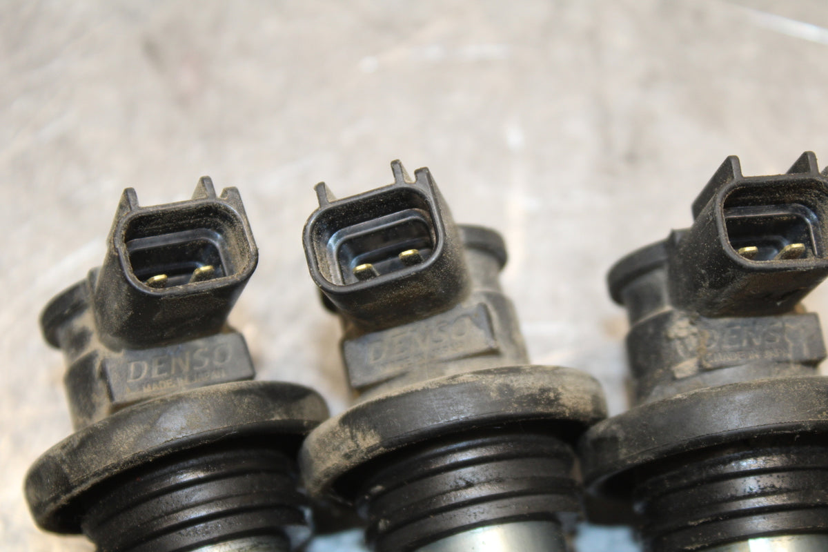 08-10 SUZUKI GSXR 600 IGNITION COILS COIL SPARK PLUG CAPS  BB721